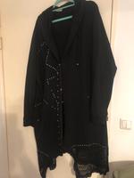 Jacke stilecht schwarz Kapuze spitze Nieten 48 Mitte - Wedding Vorschau