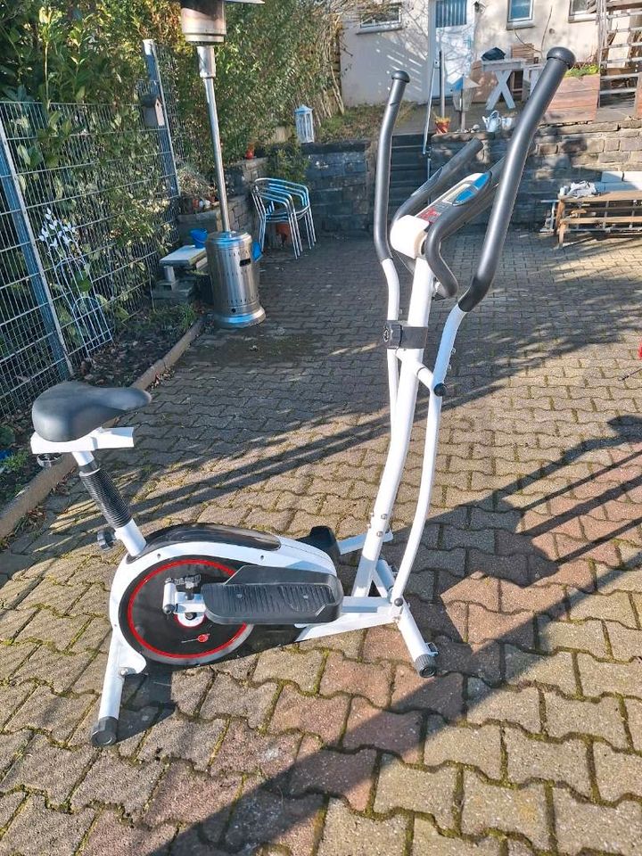 Crosstrainer Ergometer Christopeit CT4 in Hattingen