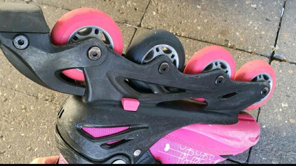 Inliner Skates pink Gr. 33 verstellbar in Verden