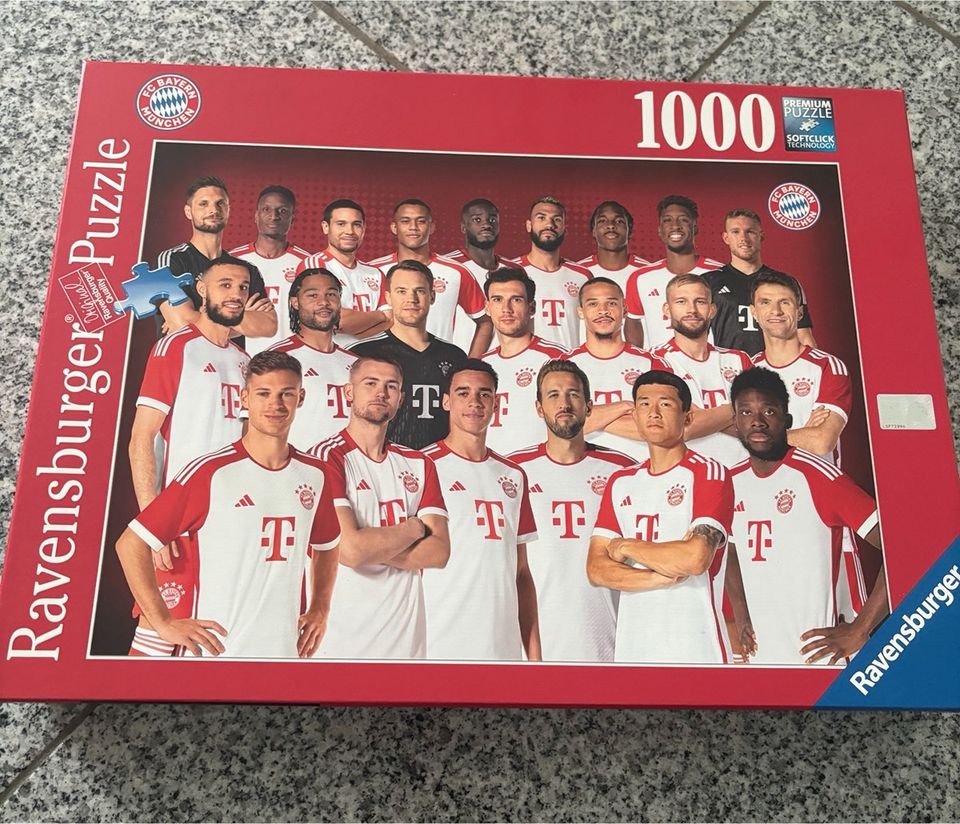 Puzzle NEU FC Bayern Ravensburger in München