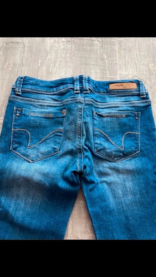 Only Jeans in Gr. 28/34 in Pforzheim