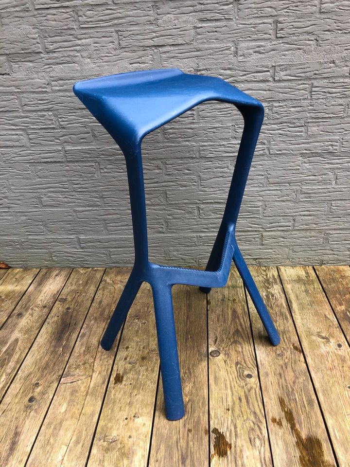 PLANK Barhocker MIURA Konstantin Grcic BLAU 6 Stk in Nürnberg (Mittelfr)