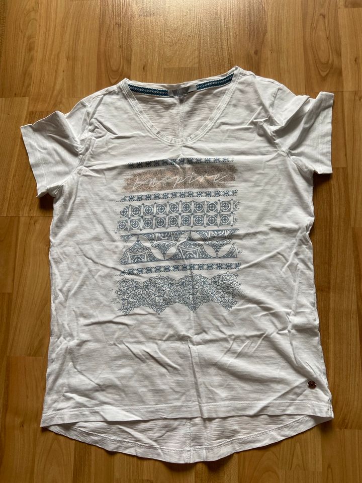 Weißes T-Shirt von Cecil Gr. M in Barntrup