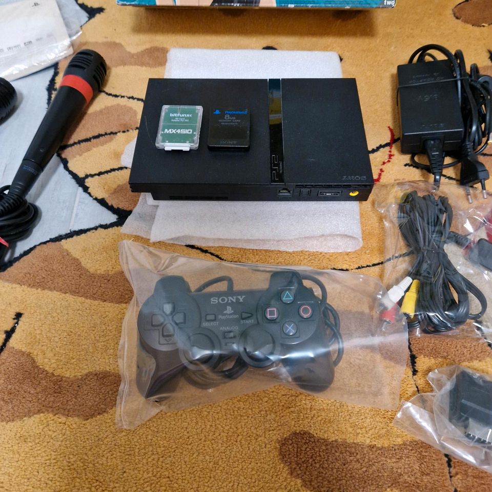 PS2 PLAYSTATION 2 SLIM FMCB MX4SIO ISO ADAPTER SINGSTAR EDITION in Berlin