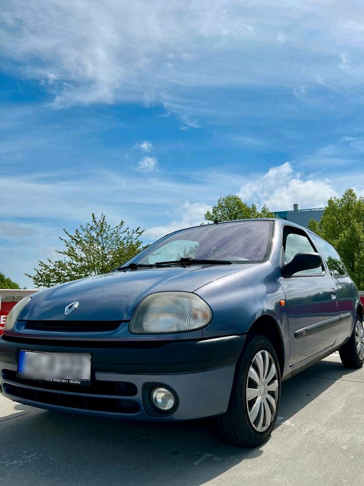 Renault clio zu verkaufen in Kiel