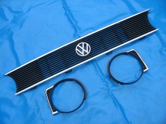 Chromgrill VW Golf 1 Cabrio Caddy Grill Frontgrill chrom in Luckau-Uckro