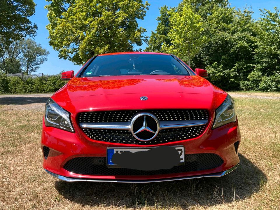 CLA 180 Shooting brake in Frickingen