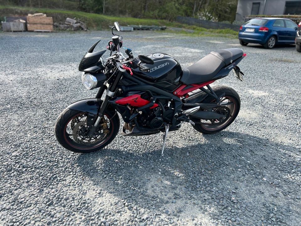 Triumph Street Triple R in Mühltal 