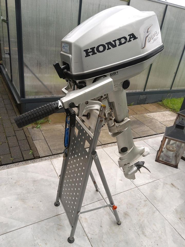 Honda Bootmotor 5 PS in Dortmund