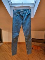 Levis Jeans 721 Vintage high rise skinny W26 L32 Neu Hessen - Wiesbaden Vorschau