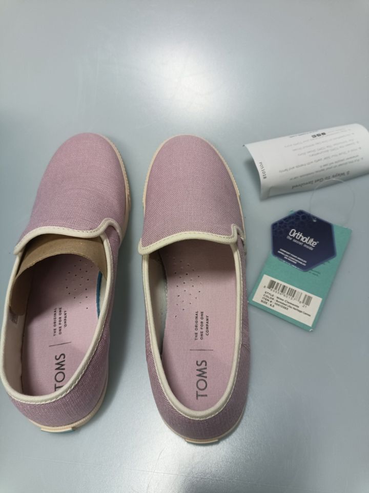 Toms Clemente Burnished Lilac Heritage Canvas in Rödermark