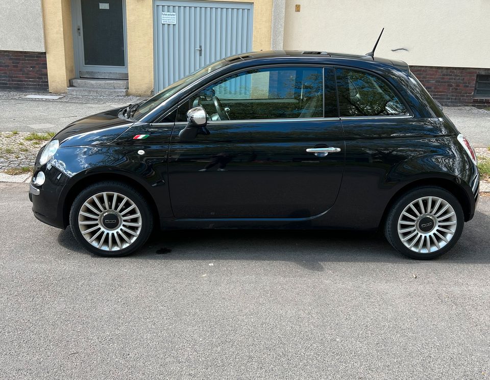 Fiat 500 1.4 16v Benzin Automatik radio android in Berlin