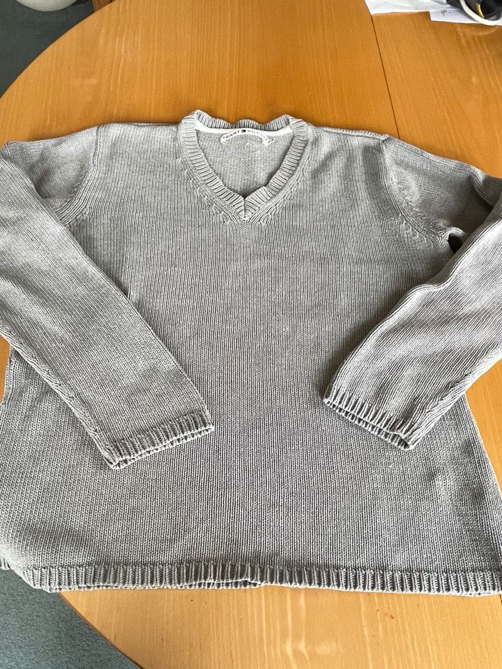 Tommy Hilfiger Baumwollpullover Gr. L in Düren