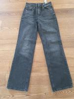 Stradivarius Jeans D92, Gr. 34 - sehr guter Zustand Hessen - Schöneck Vorschau