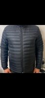 Verkaufe eine Tommy Hilfiger Jacke herren grL Nordrhein-Westfalen - Paderborn Vorschau