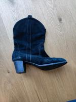 Schwarze Rauleder Stiefel im Cowboy-Look Größe 40 Niedersachsen - Osnabrück Vorschau