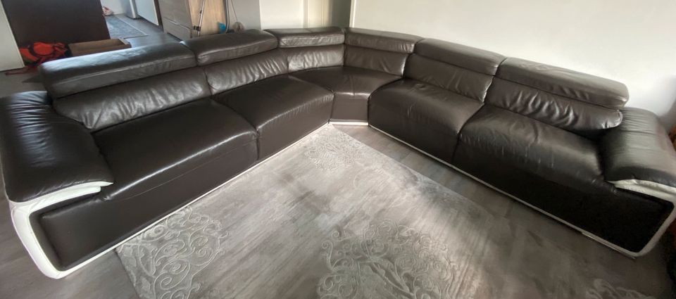 Couchsofa aus echtem Leder in Meinerzhagen