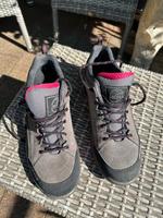 Damen Trekkingschuhe Wanderschuhe Bergschuhe Outdoor Gr 41 Niedersachsen - Sehnde Vorschau