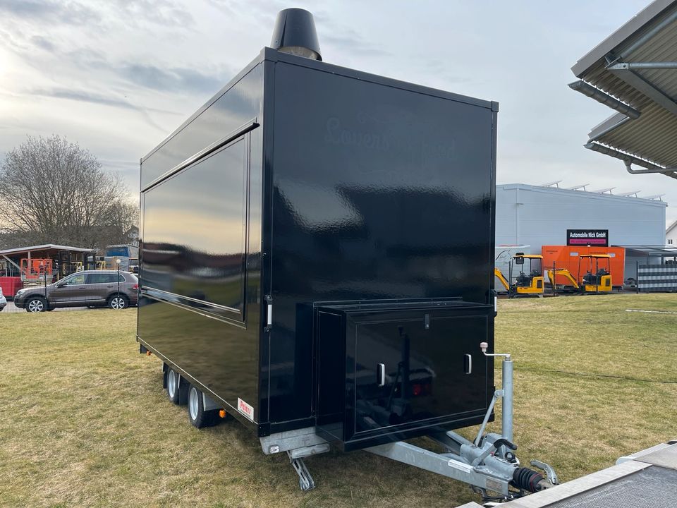 Imbisswagen Verkaufswagen Foodtruck 2019 2500 KG in Westerheim