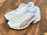 PUMA Turnschuhe Sportschuhe Hallenschuhe 39 Weiß Pink Hessen - Wiesbaden Vorschau