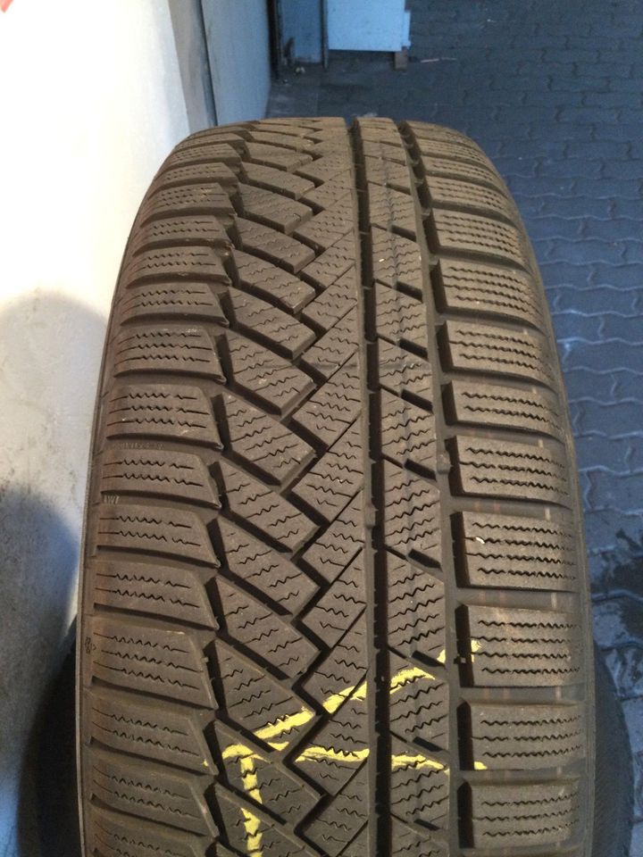 Winterreifen auf Alufelge Audi Q3 235/50 R19 99V Continental in Horn-Bad Meinberg