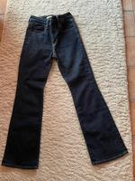 Neue Levi’s Jeans 725  Größe 25 ungetragen Niedersachsen - Buxtehude Vorschau