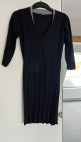 Sommerkleid Strickkleid More und More 34 XS schwarz Feldmoching-Hasenbergl - Feldmoching Vorschau