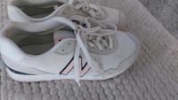New Balance, beige rose, blau, Sneaker,getragen Nordrhein-Westfalen - Castrop-Rauxel Vorschau