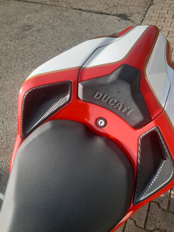 Ducati 1198 in Waltenhofen