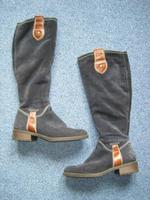 blaue Wildlederstiefel, Art Reiterstiefel (kein echtes Leder), 36 Hessen - Heuchelheim Vorschau