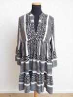 NEU Schwarz weiß Muster Boho Kleid von Only, Gr. 38 Bayern - Ergoldsbach Vorschau