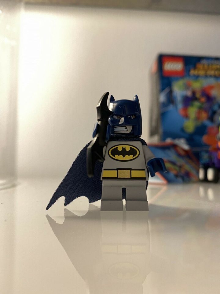 LEGO - DC Super Heroes 76069 Batman in Mauritz