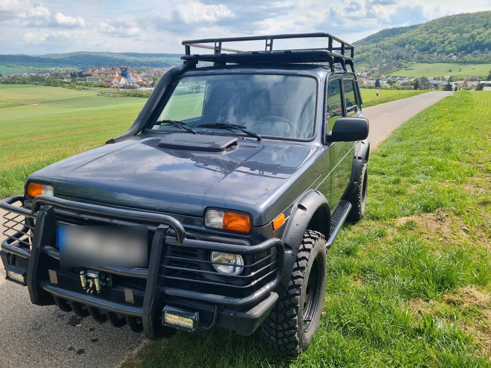 LADA Niva Urban, Geländeumbau in Sondershausen