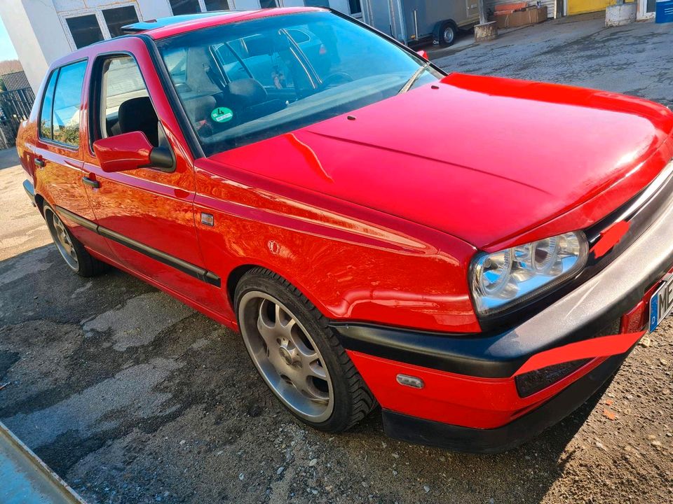 VW Vento 1.8 Kurz Getriebe in Velbert