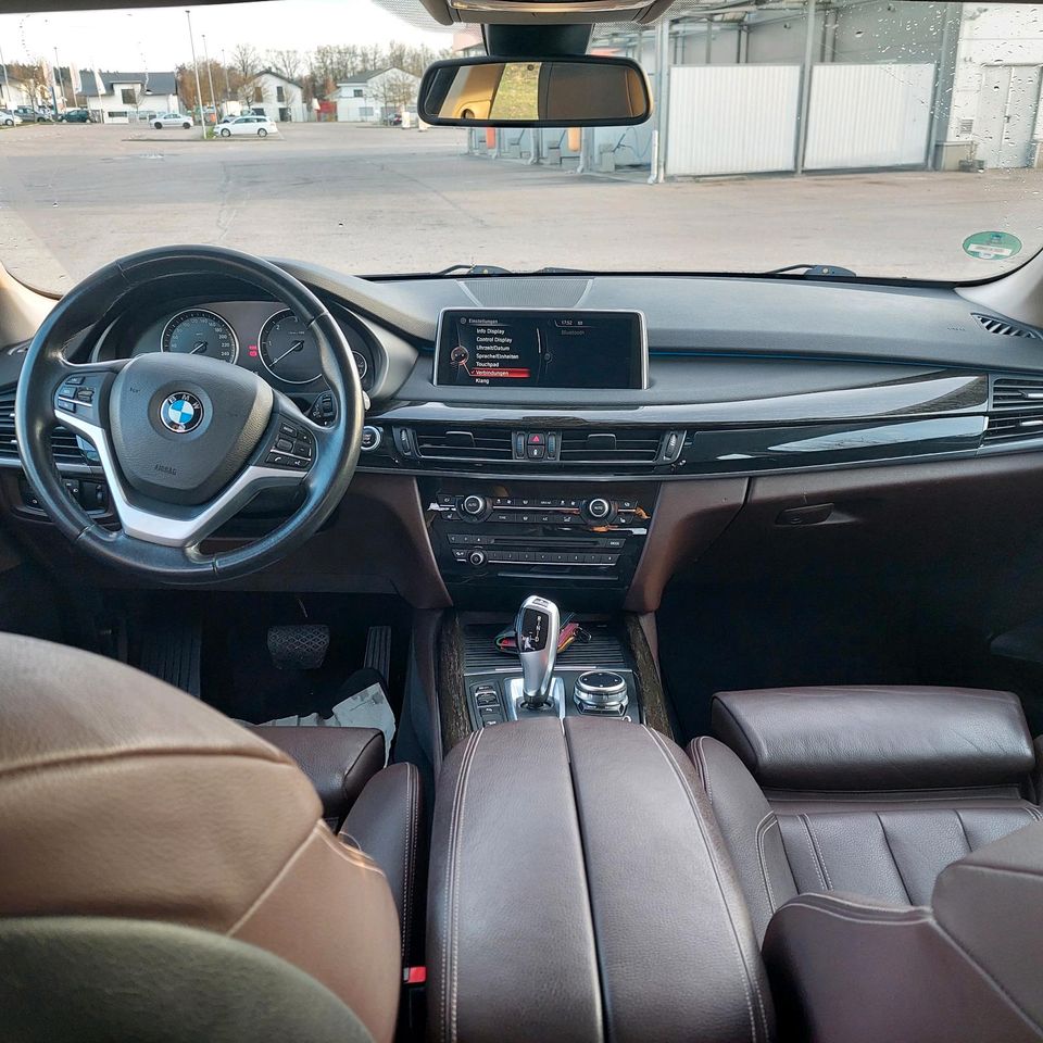 BMW X5 xdrive 40d in Günzburg