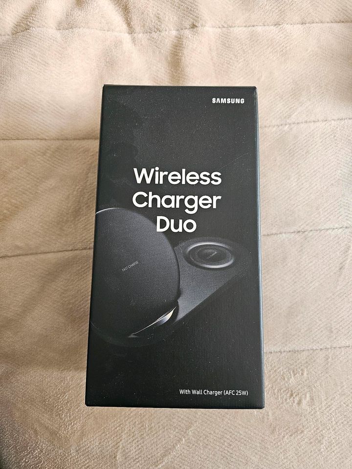 Samsung Wireless Charger Duo NEU in Frankfurt am Main