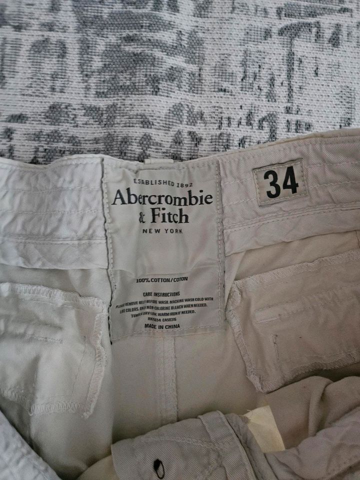 Abercrombi & Fitch Herrenshorts, kurze Hosen, Größe 34 in Düsseldorf