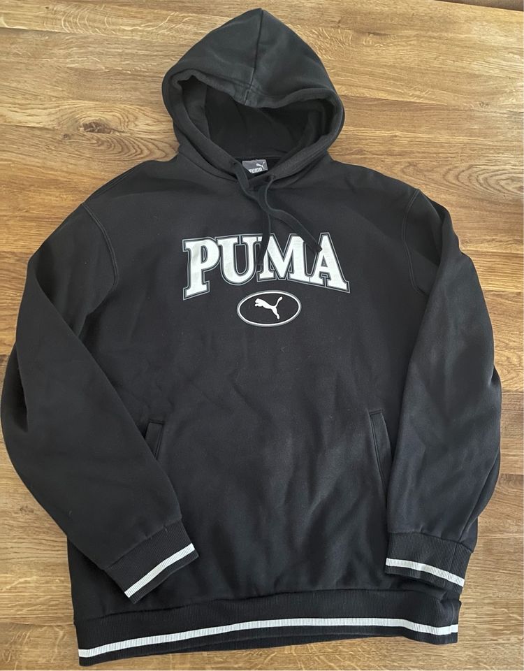 Hoodies von Puma in schwarz und weiß in Rösrath