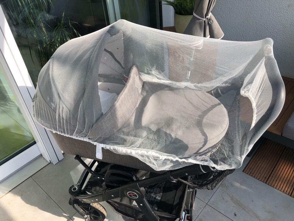 Kinderwagen Hartan Racer GT - grau mit Sternen (s.Oliver Edition) in Lünen