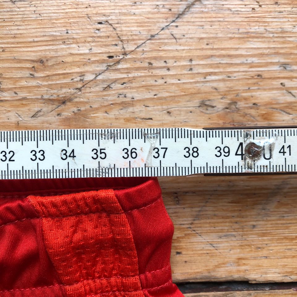 sporthose shorts rot 158/164 12–14y h&m in Köln