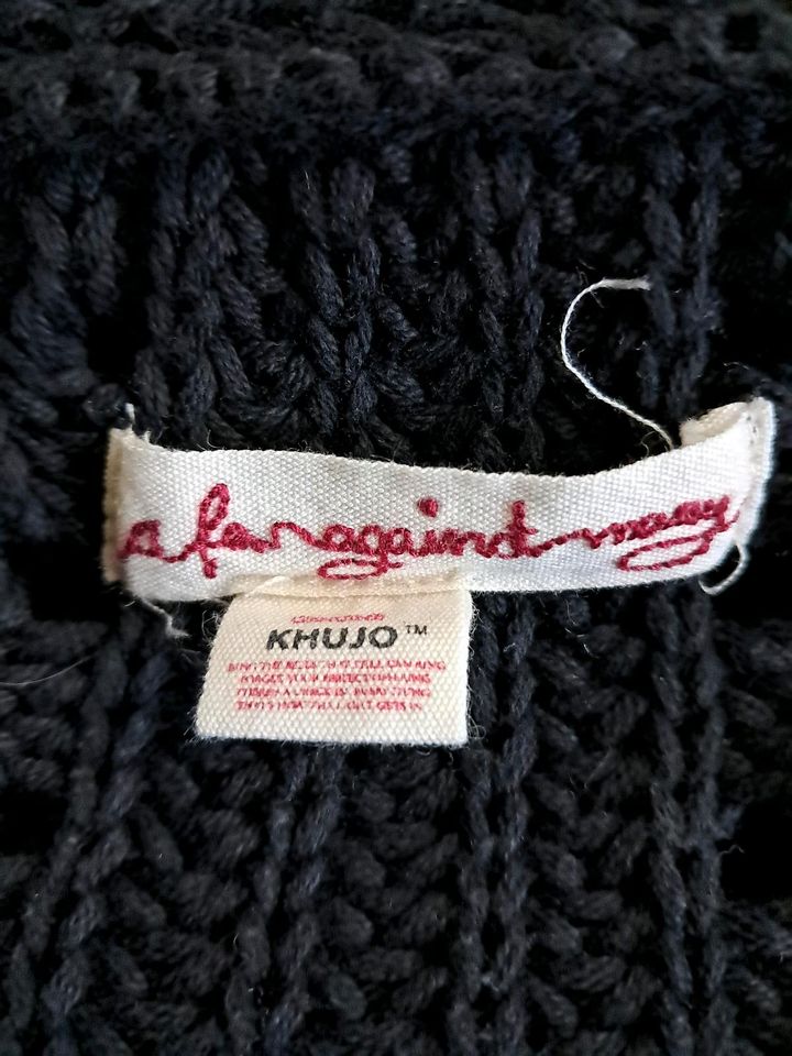 Strickjacke Khujo Gr. L in Hamburg