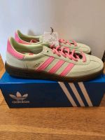 NEU Adidas Handball Spezial Semi Green Pink Spark Größe 39 1/3 Hessen - Flörsheim am Main Vorschau