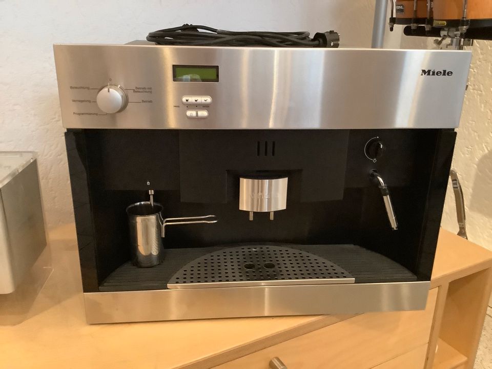 Miele Einbau Kaffeemaschine in Hamburg