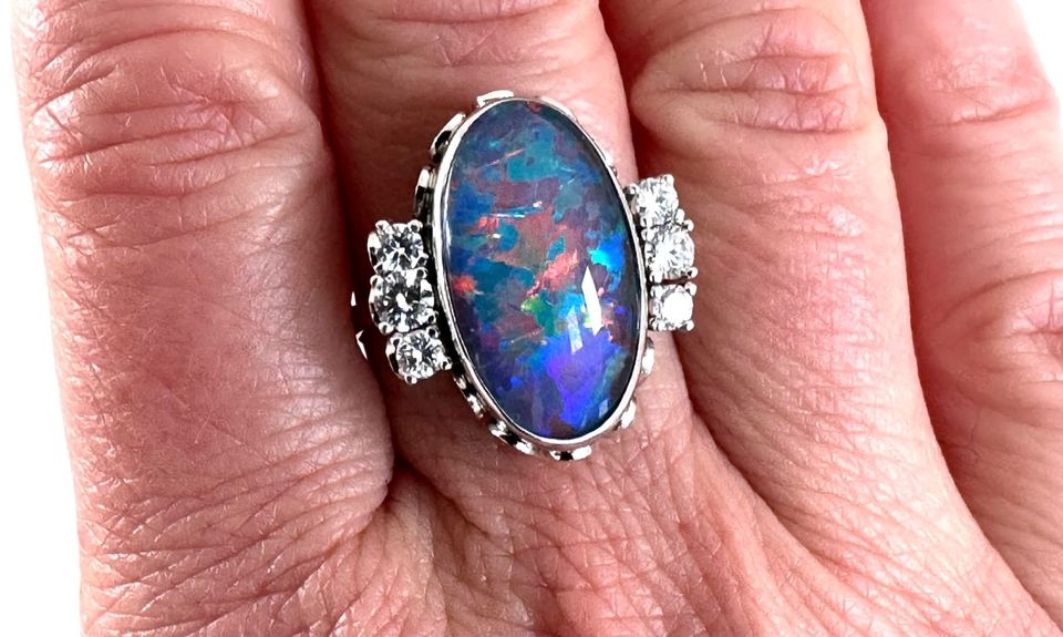 Ring 585/- Weißgold mit Opal und Brillanten in Coesfeld