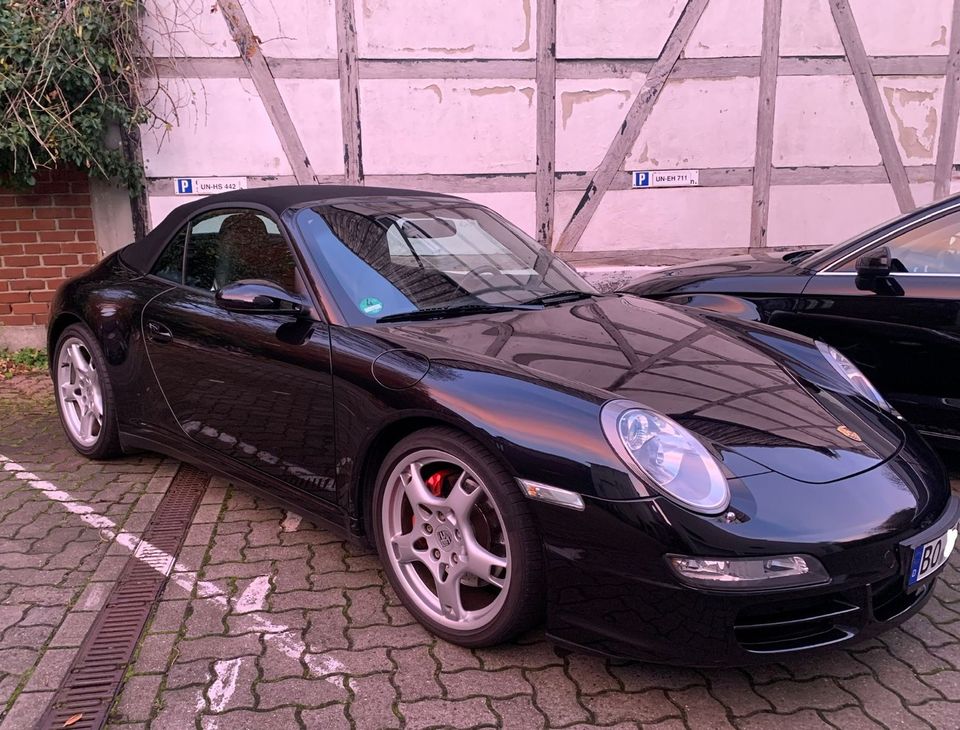 Porsche 997 Carrera 4S Cabriolet Carrera S- 1. Hand in Bochum