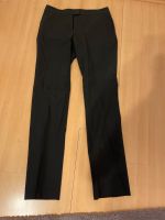 S Oliver Hose Gr 36 schwarz Stoff Business Anzughose Essen - Bergerhausen Vorschau