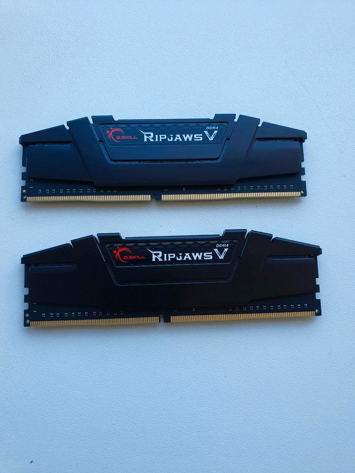 DDR4 RAM 2x8 GB in Schwerin