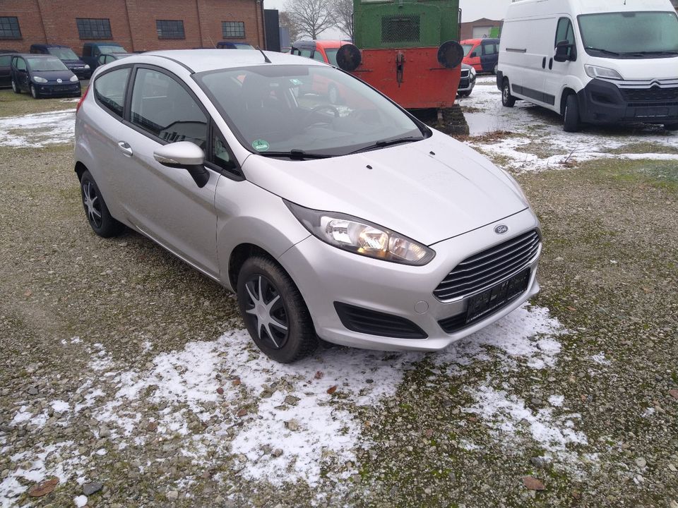 Ford Fiesta 1.25 Trend SHZ, Frontscheibe heizbar, Inspektion neu! in Drentwede