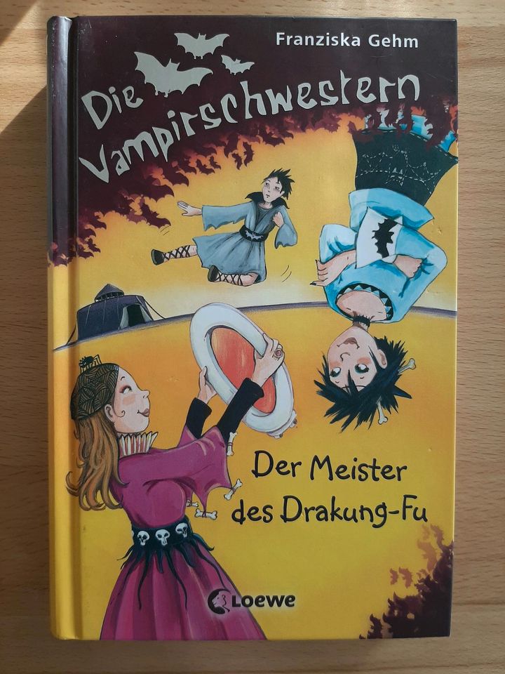 Kinderbuch "Die Vampirschwestern" in Poxdorf