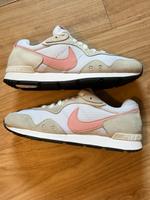 Nike Venture Runner Damen Nordrhein-Westfalen - Herne Vorschau